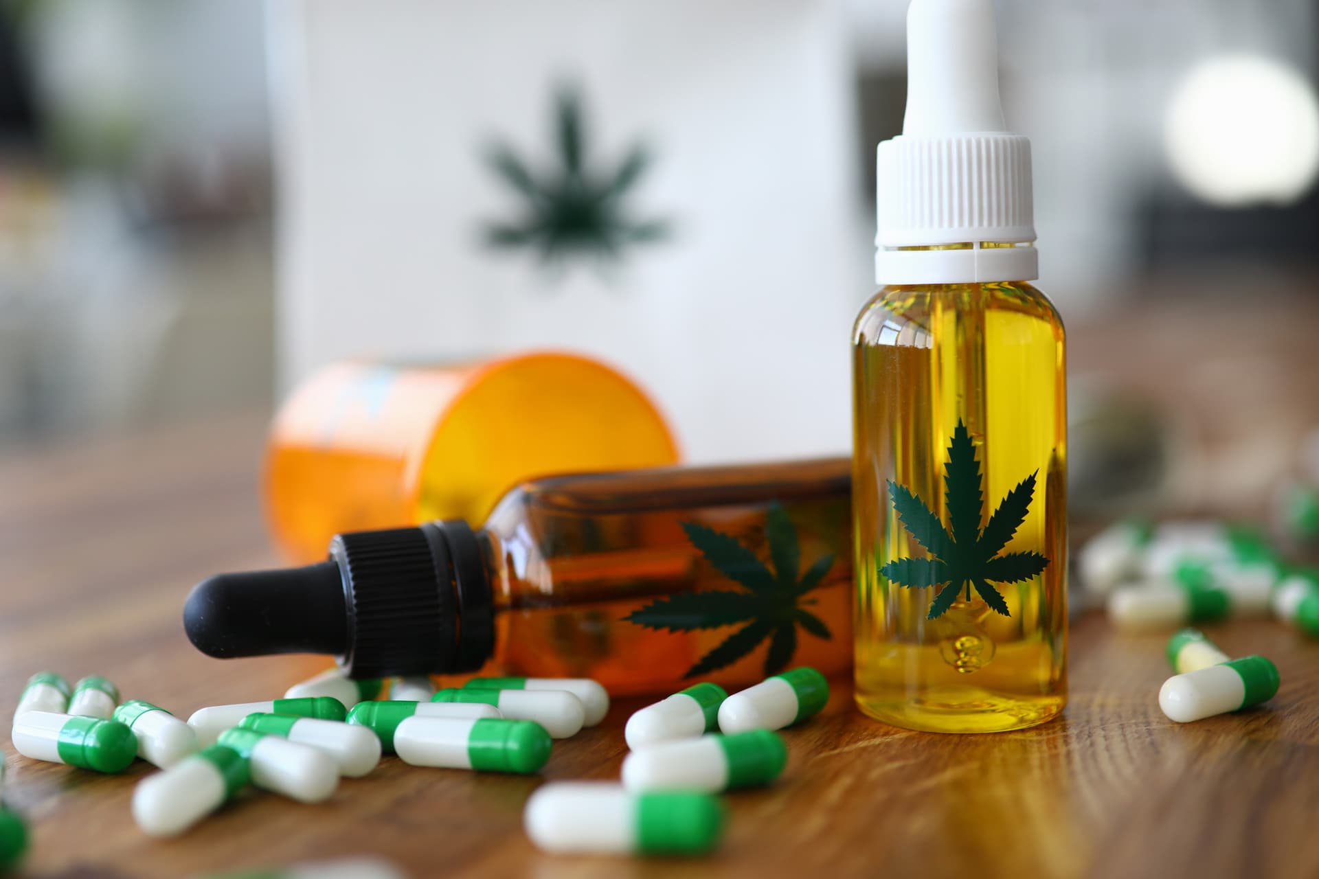 THC destillieren für medizinische Anwendung: Wernard Bruining und sein Beitrag bei Cbdladen